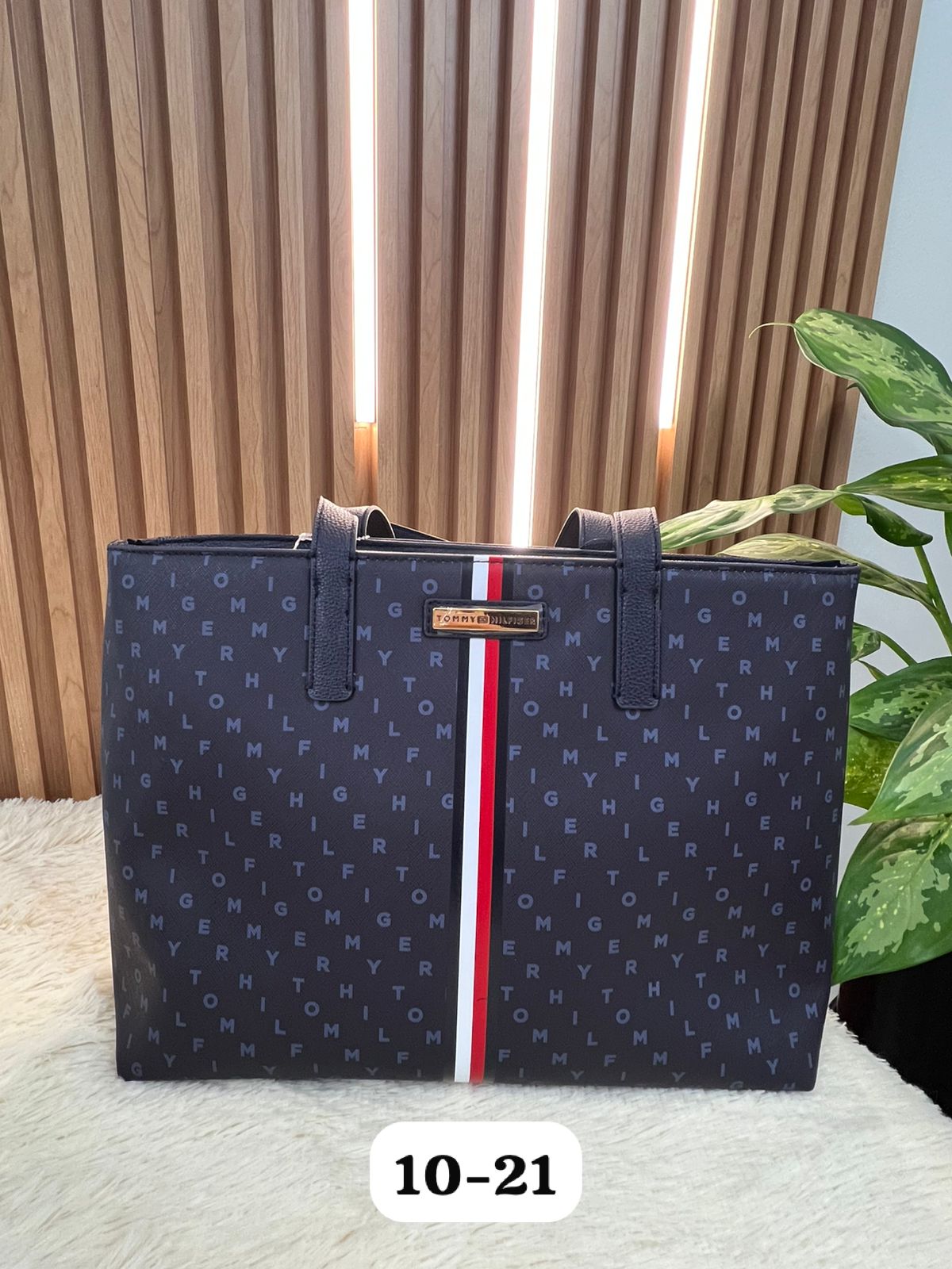 Cartera azul TH