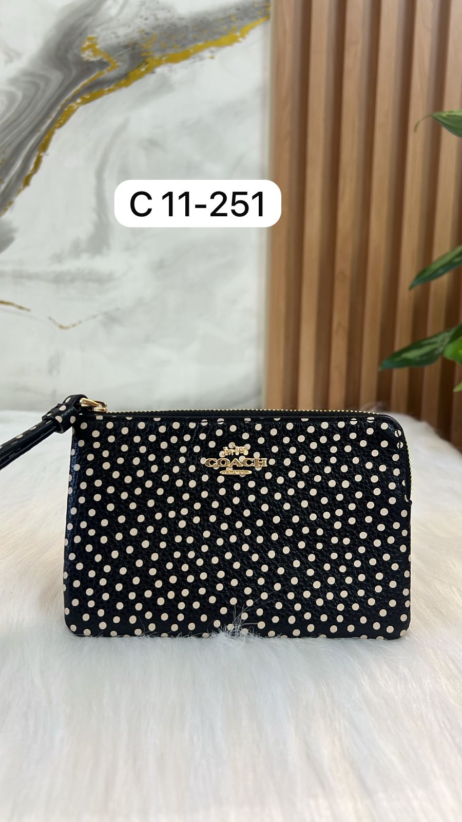 Muñequera Coach Marron 