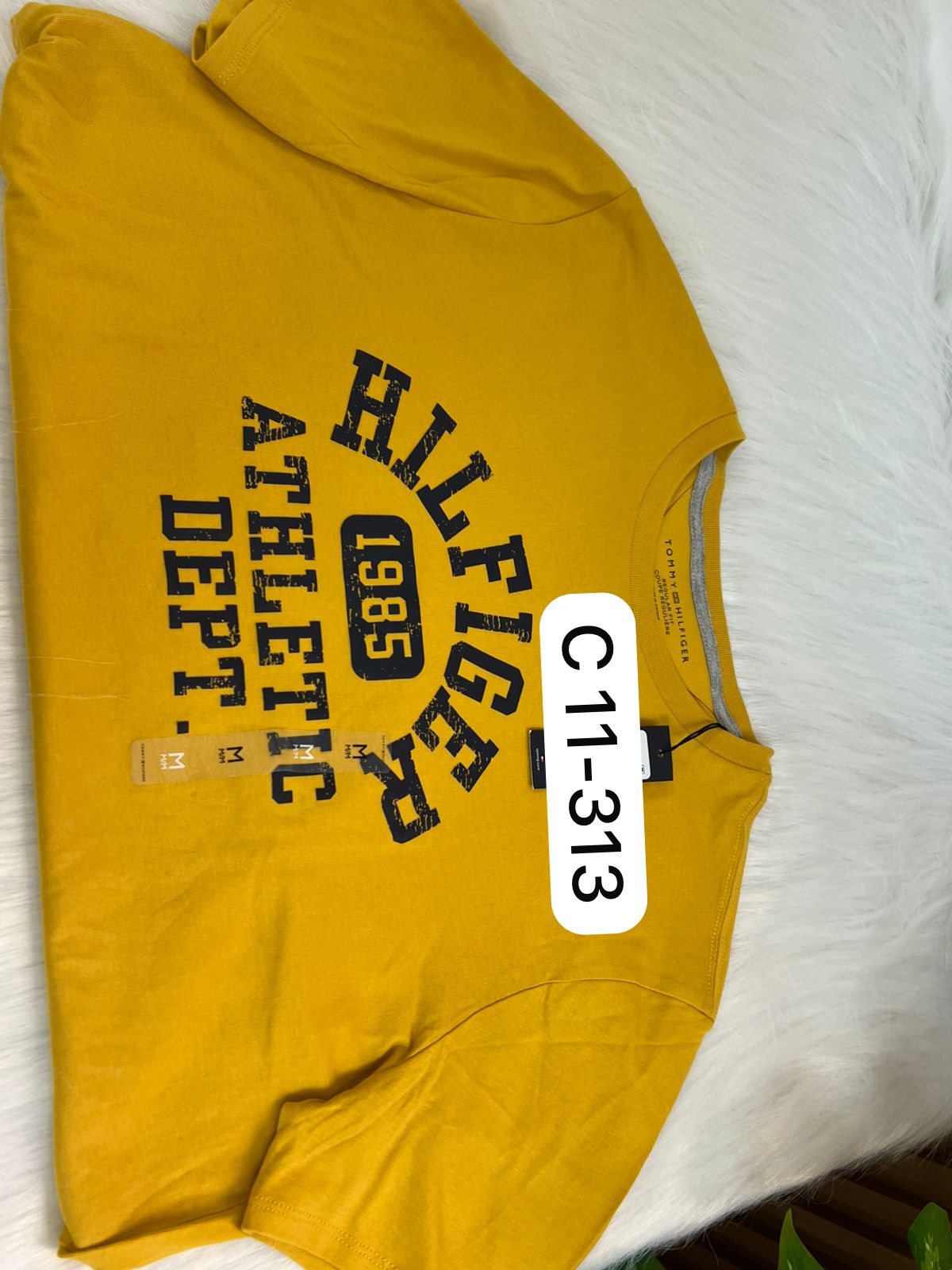 POLO CUELLO REDONDO AMARILLO 