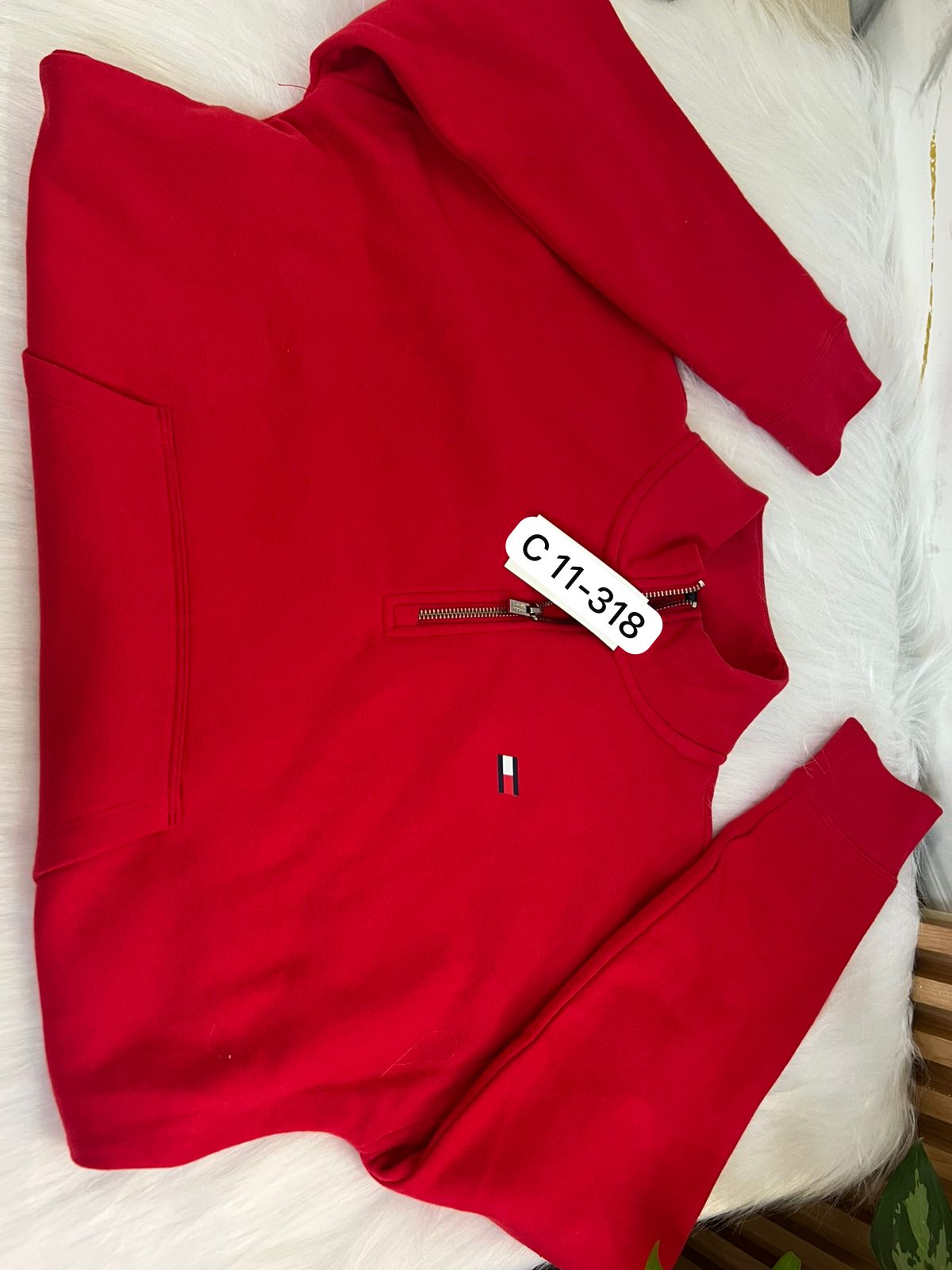 POLERA ROJA TH TALLA L