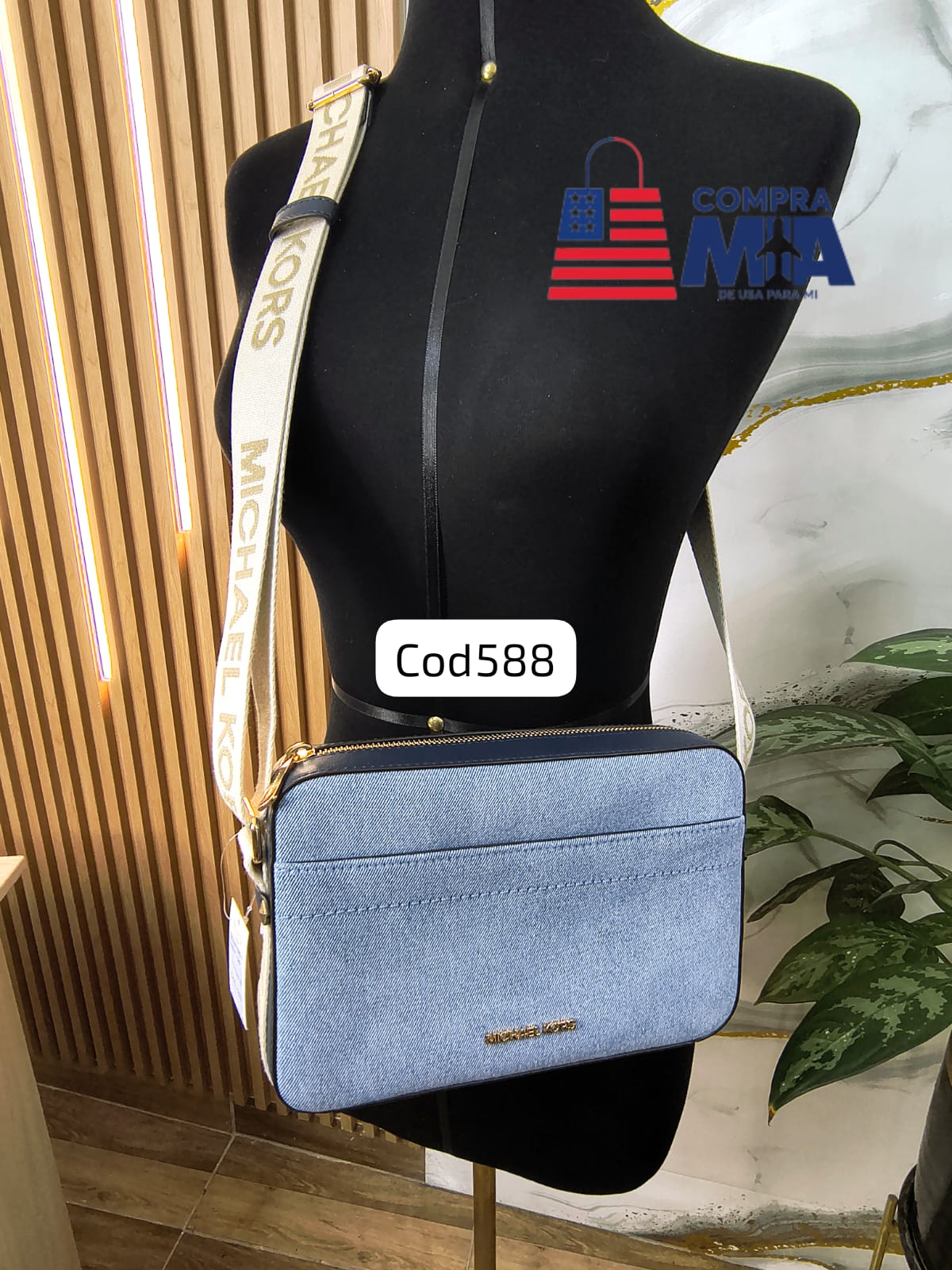 CROSSBODY DENIM CON CUERO AZUL CON CORREA CREMA 
