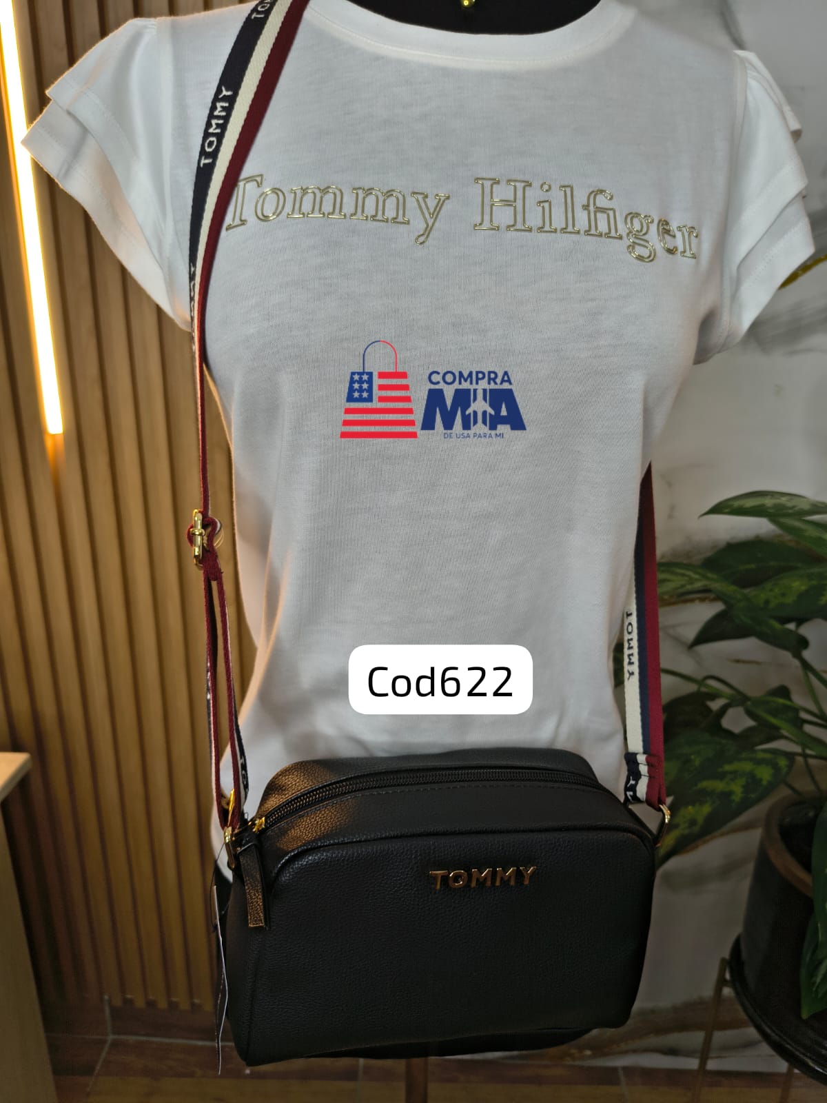 Morral Azul con tura guinda, crema y azul