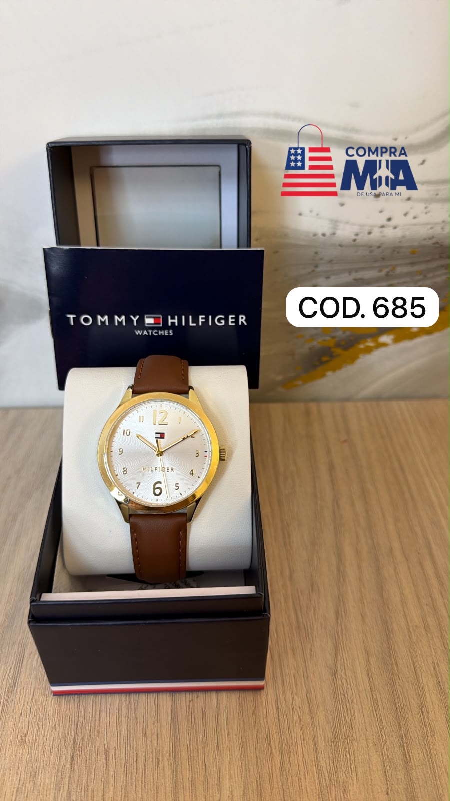 RELOJ MUJER CORREA CUERO CAMEL CON ESFERA DORADA