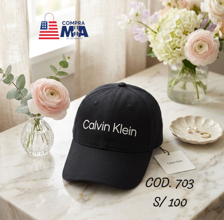 GORRA UNISEX CK NEGRA CON BLANCO 