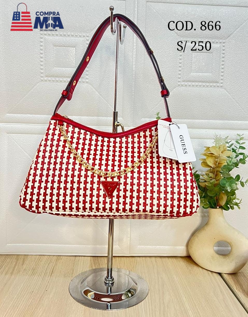 CARTERA BAGUETTE COLOR ROJA GUESS
