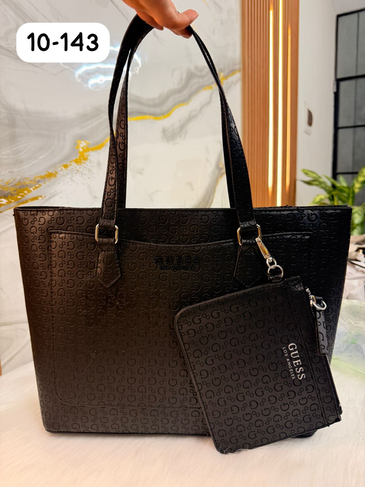 Cartera holograma con modenero 