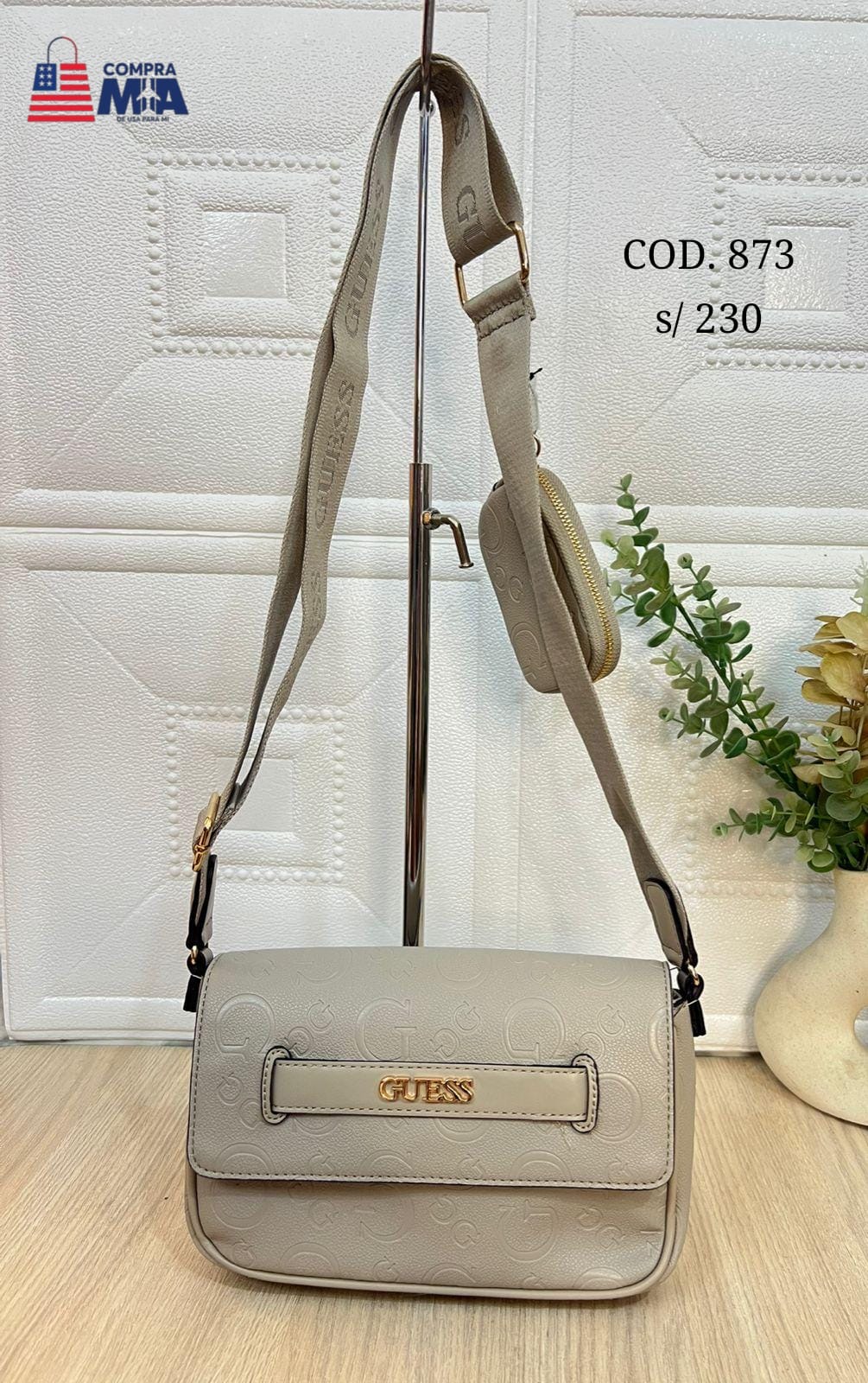 CARTERA GUESSS BEIGE CON MONEDERO 